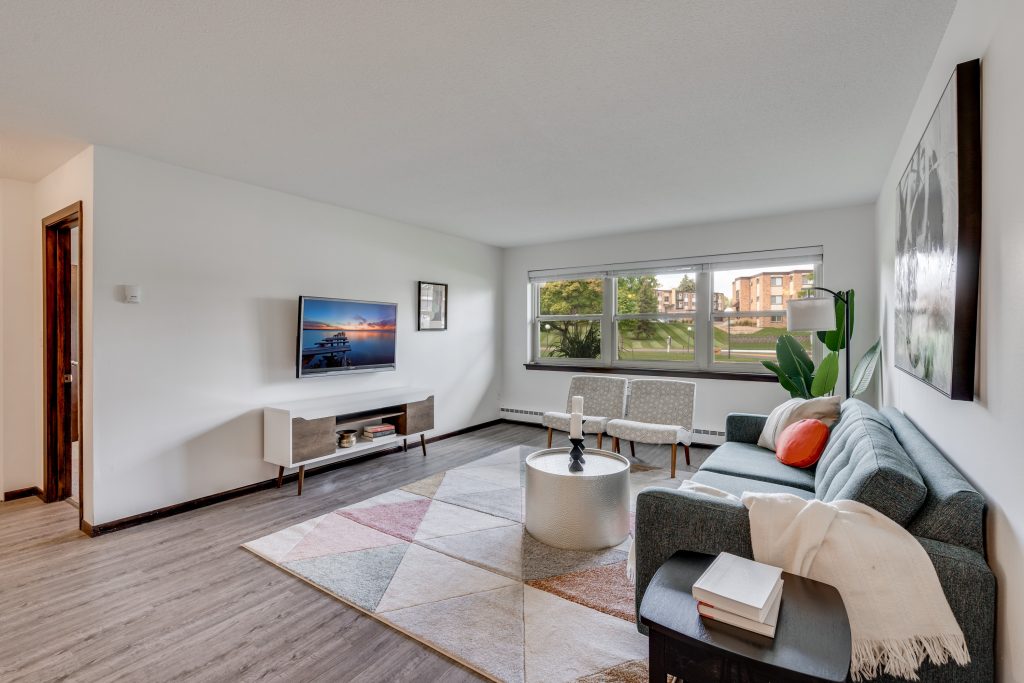 Vinyl Plank Style Flooring In Apartments At Sumter Green